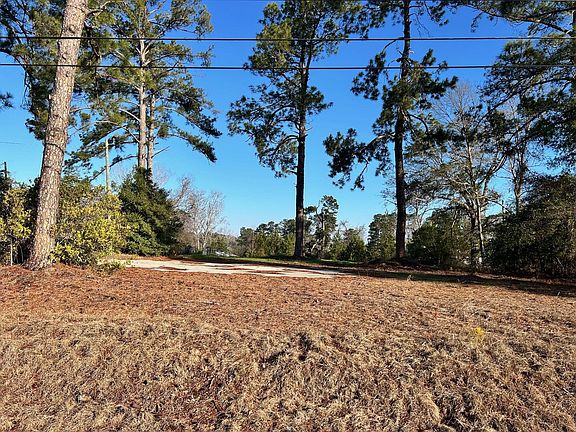 2nd image of 4341 Columbia Road