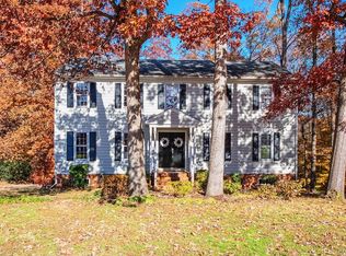 7521 Oakmont Dr, Henrico, VA 23228