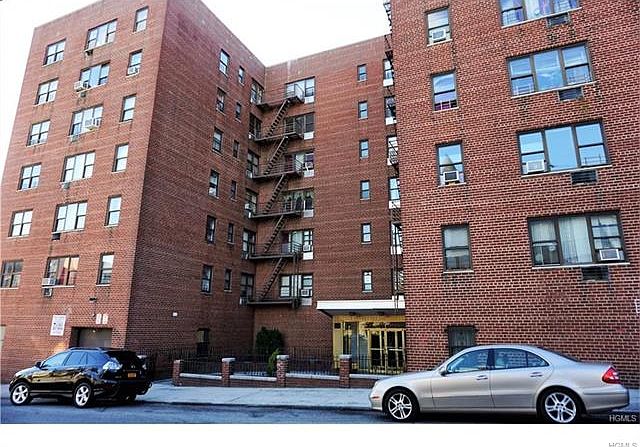 1st image of 143 Bruce Ave APT 4H