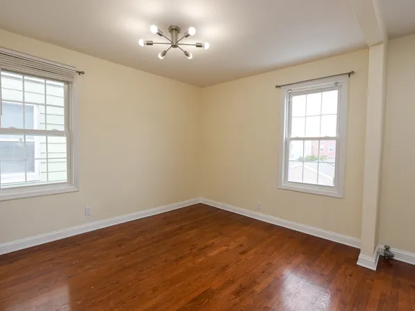 104-16 Rosita Place image 6 of 15