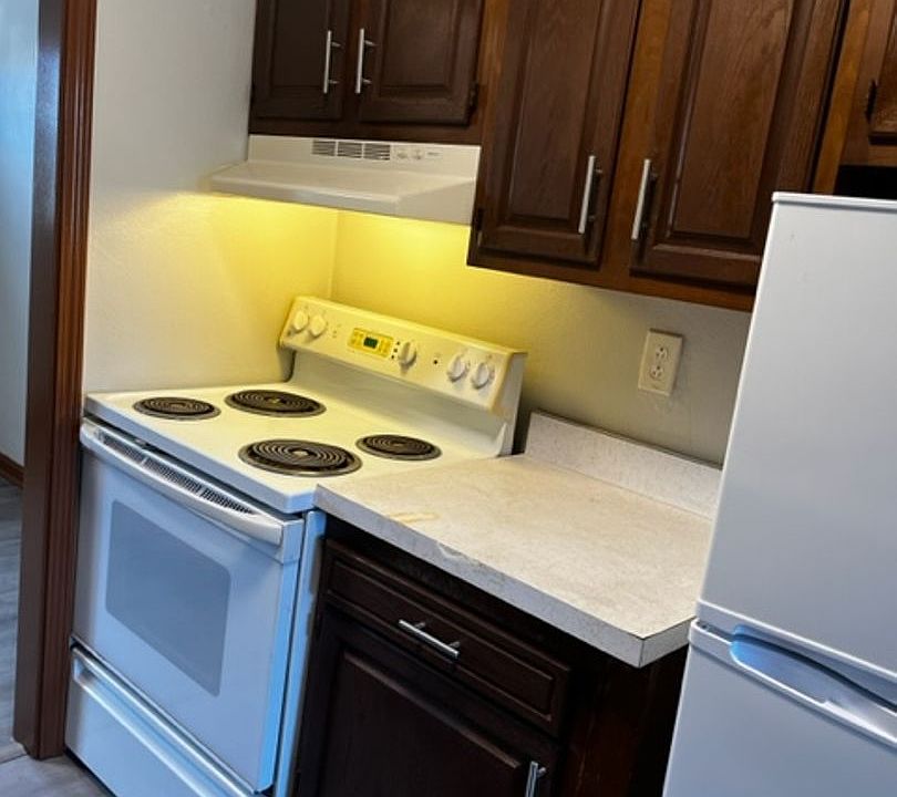 1st image of 1607 Bigley Ave #118
