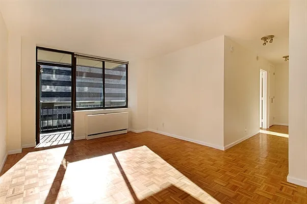 Sold by Citi Habitats | media 2