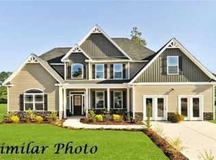 201 Wedgefield Cir, Maple Hill, NC 28454
