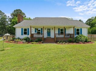 5786 Booker Ln, Gloucester, VA 23061