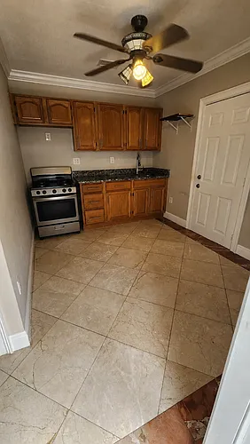300 SW 71st Ave #2 Photo 1 300 SW 71st Ave #2 Photo 1
