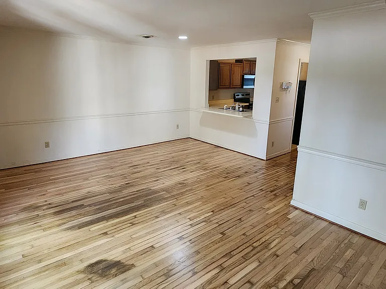 461 Bramblewood Ln — Photo 6