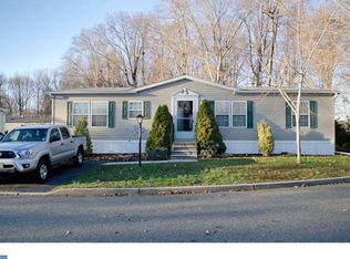 707 Cardinal Dr, West Deptford, NJ 08066