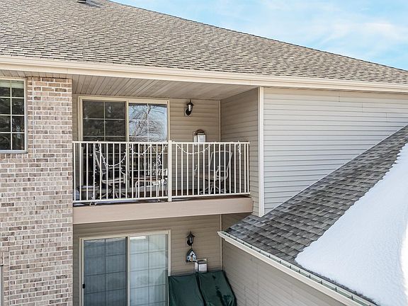 3rd image of 4735 N Newcastle Ln Unit D