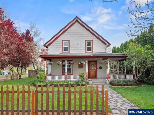 815 Shipping St NE, Salem, OR 97301