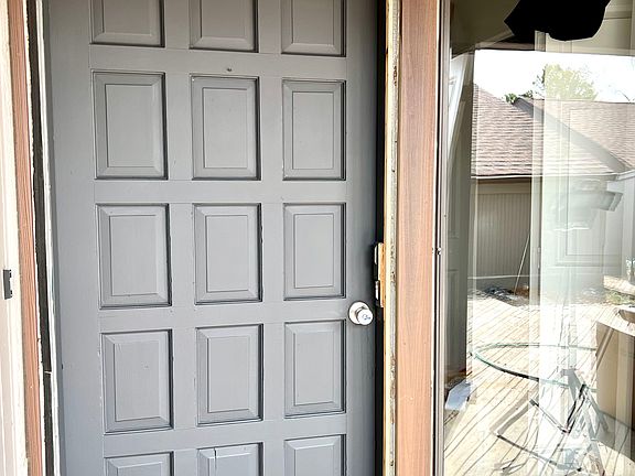 4th image of 6506 Pinewood Dr