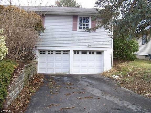2nd image of 436 Liberty Blvd