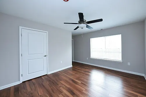 Waterside Oaks Apartments Photo 1