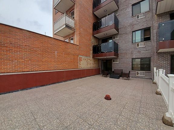 2nd image of 856 52nd St #2/102