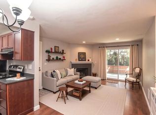 16817 Larch Way E #E105, Lynnwood, WA 98037