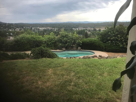 3rd image of 3255 Woodleigh Ln