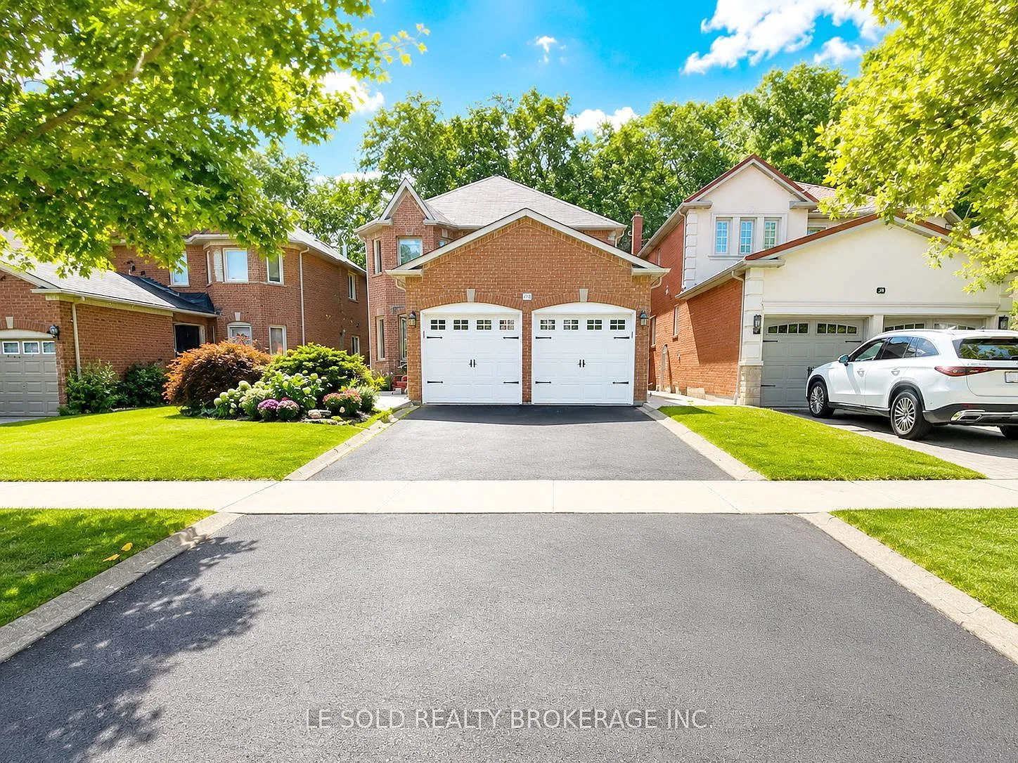 4 bed, $3,500 — Photo 1