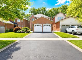 76 Larratt Ln, Richmond Hill, ON L4C 0E2