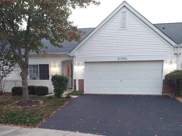 20954 W Blossom Ln, Plainfield, IL 60544