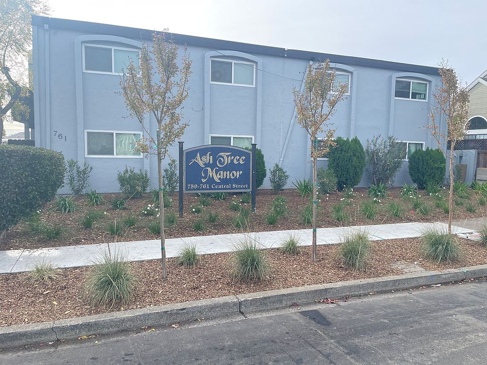 1st image of 761 Central Ave #11