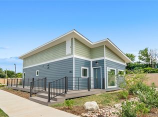 1953 Blackhawk St, Aurora, CO 80011