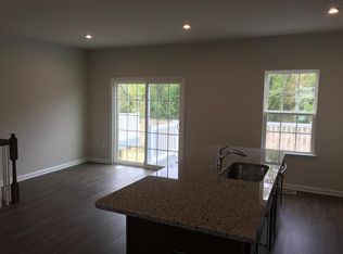 3 Flamingo Ct #3, Sewell, NJ 08080