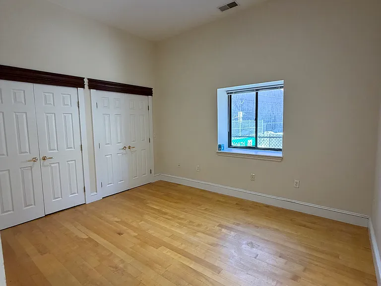 108 Richmond St #1 — Photo 5