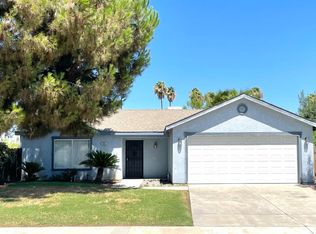 1198 Summer Field Dr, Hanford, CA 93230