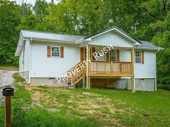 5th image of 2106 Davenport St