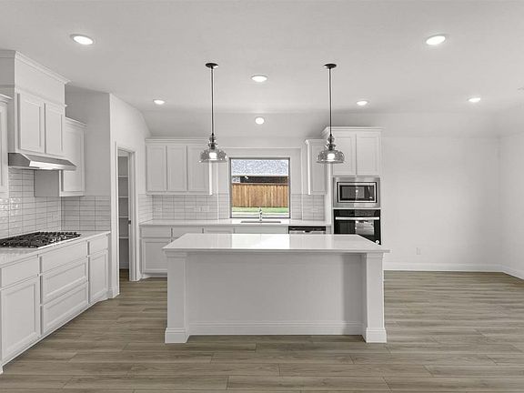 6th image of this home