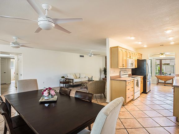 5th image of 514 E Muriel Dr