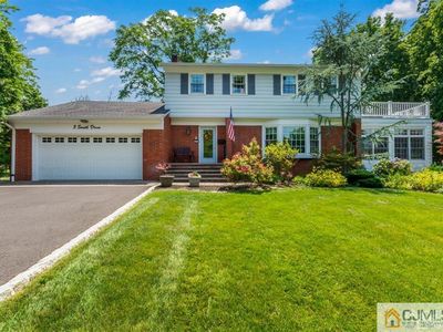 3 South Dr, East Brunswick, NJ, 08816