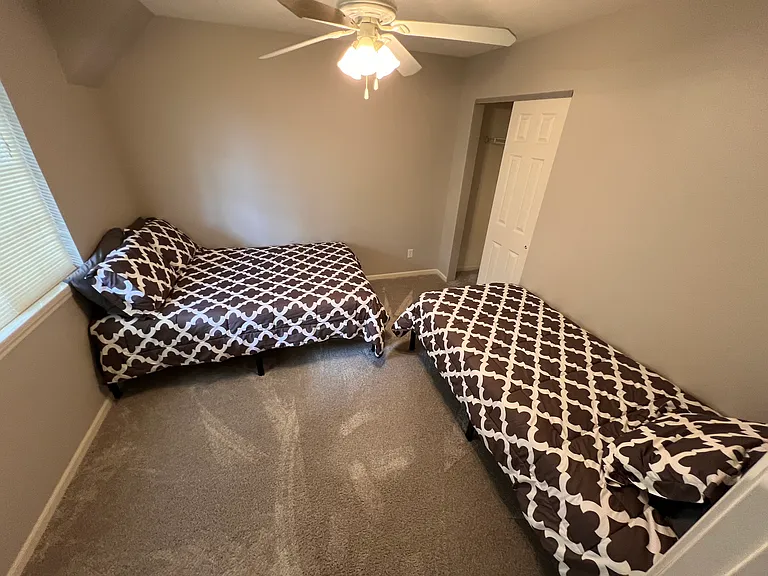 194 Sac Rd #D302 — Photo 15