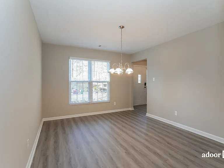 634 Windchase Pl — Photo 6