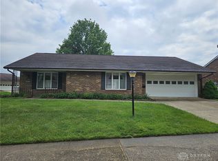 1141 Brixton Dr N, Springfield, OH 45503