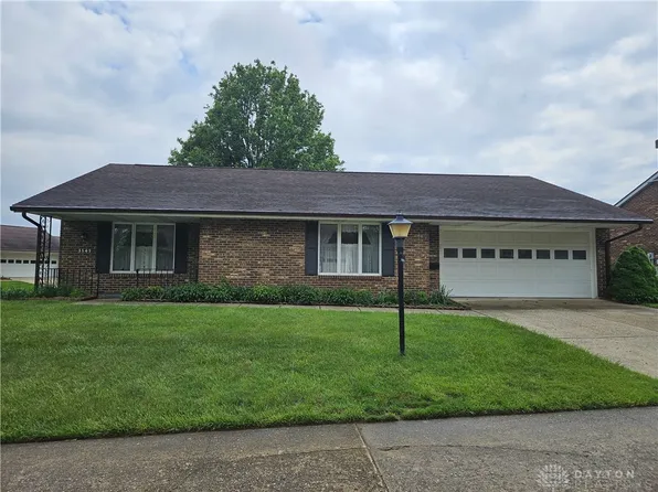 1141 Brixton Dr N, Springfield, OH 45503