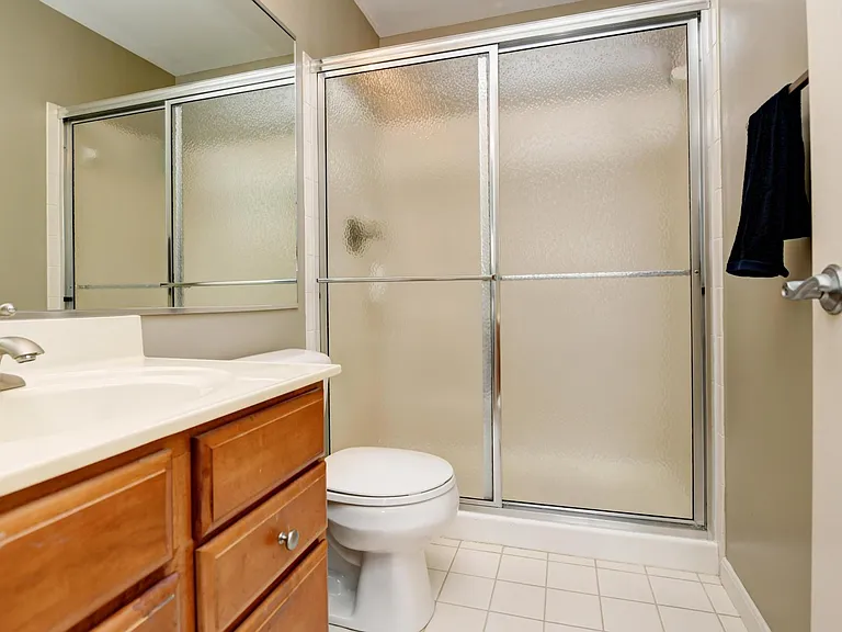 Owner's Suite - Bathroom