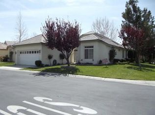 19569 Ironside Rd, Apple Valley, CA 92308