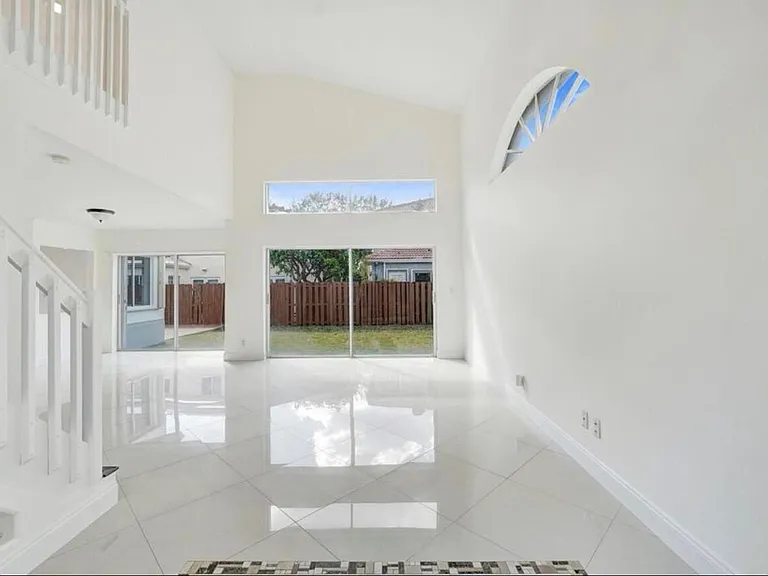 11208 Rhapsody Rd — Photo 9