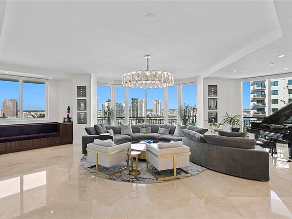 4th image of 450 Knights Run Ave Unit 1801