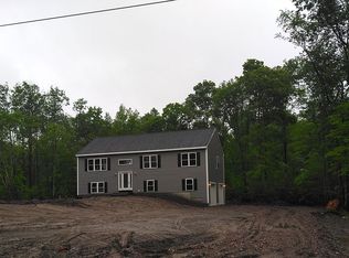 994 Tremont St, North Dighton, MA 02764