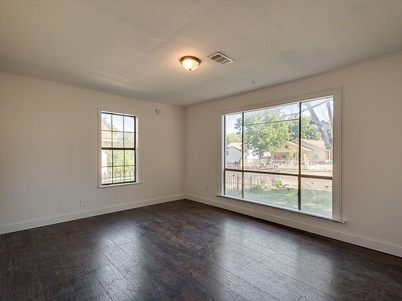 3rd image of 3828 Avenue N