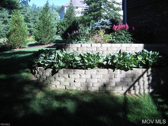 3rd image of 111 Rosemar Meadows Dr