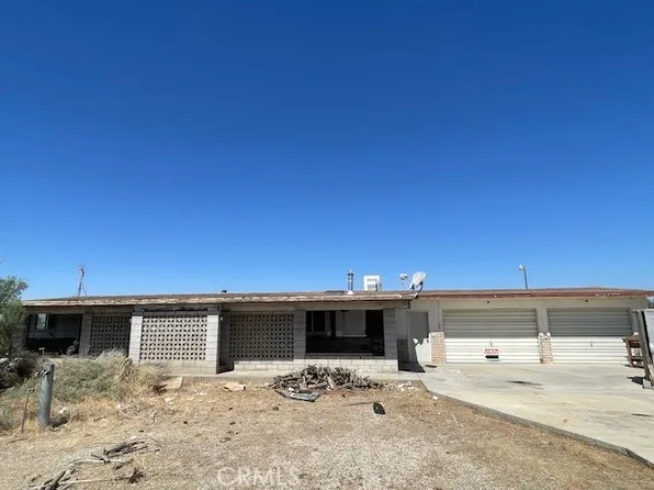 1925 62nd St W, Rosamond, CA 93560