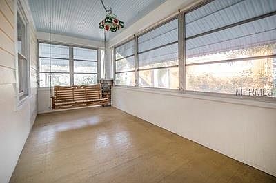 3rd image of 506 8th Ave N