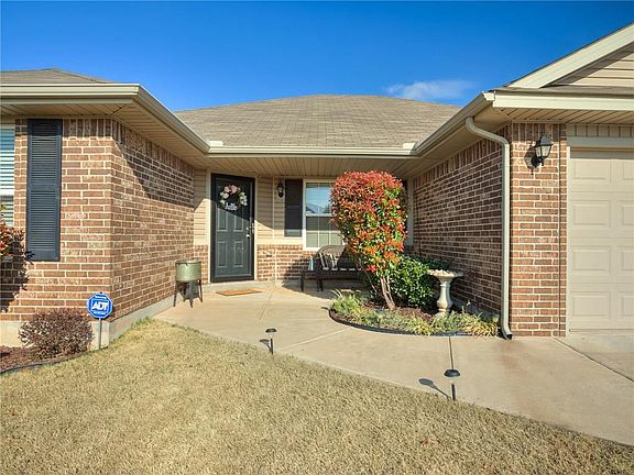 2nd image of 4801 Wagner Lake Dr