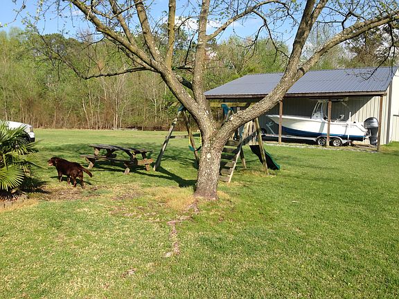 3rd image of 2513 Cobb Dail Rd