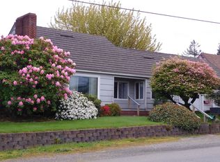 372 D St, Coos Bay, OR 97420