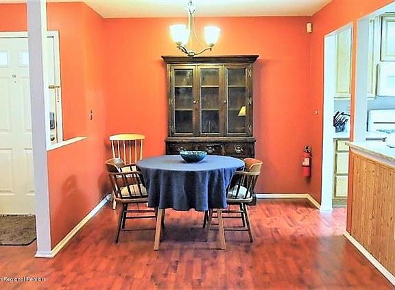 4th image of 709 Zlotkin Cir APT 2