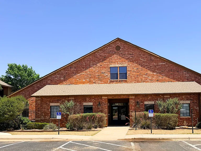 Leasing Office