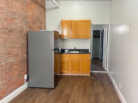 5th image of 69 N Broadway #1